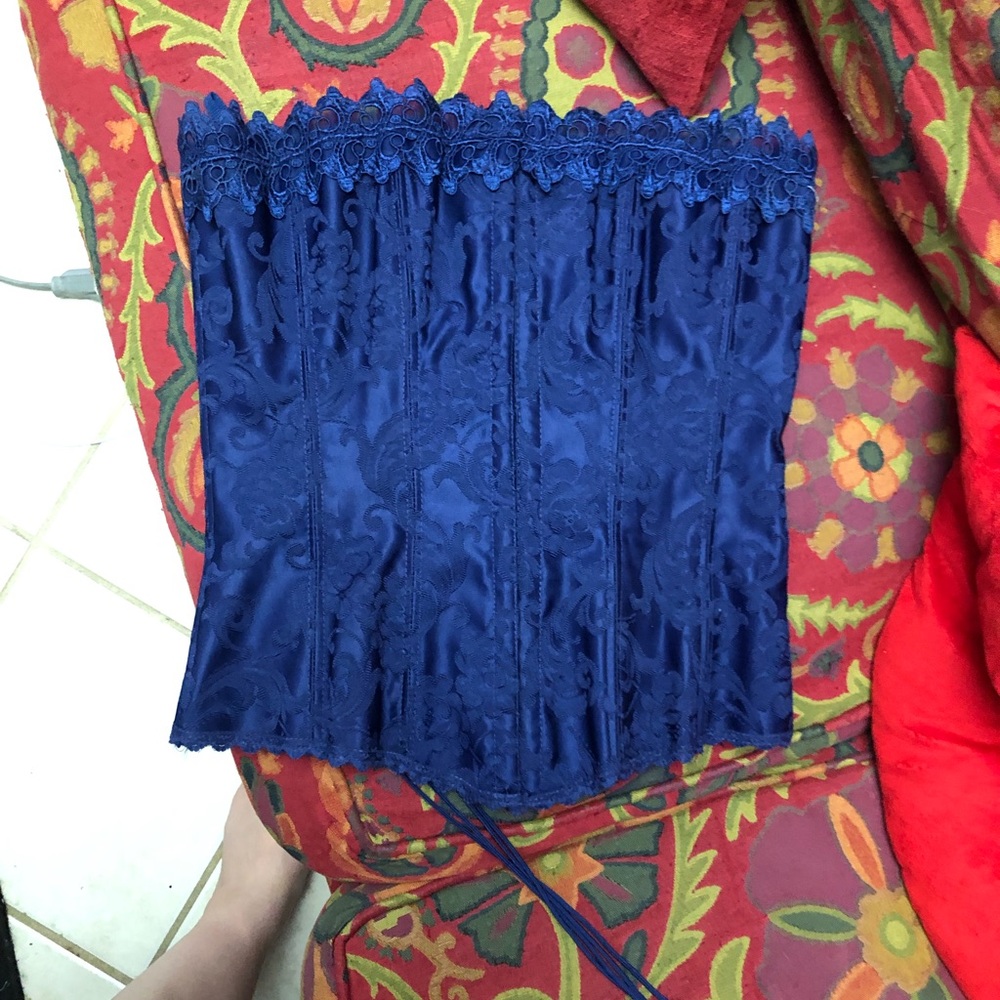 Frederick’s Of Hollywood Corset Size 34 Bust Gem